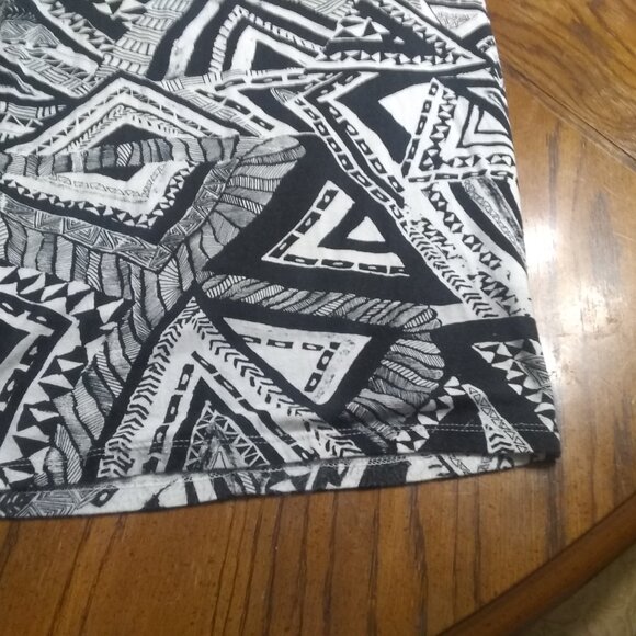 Pencil Skirt - Picture 2 of 4